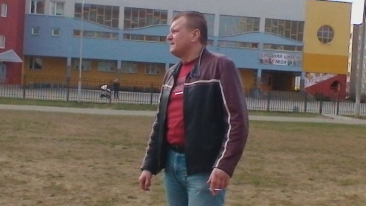 Сам Юрий Соболь