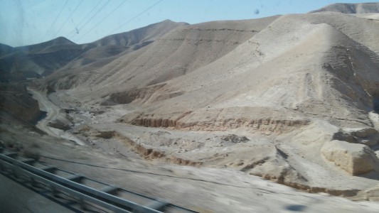 Дорога на Мёртвое море